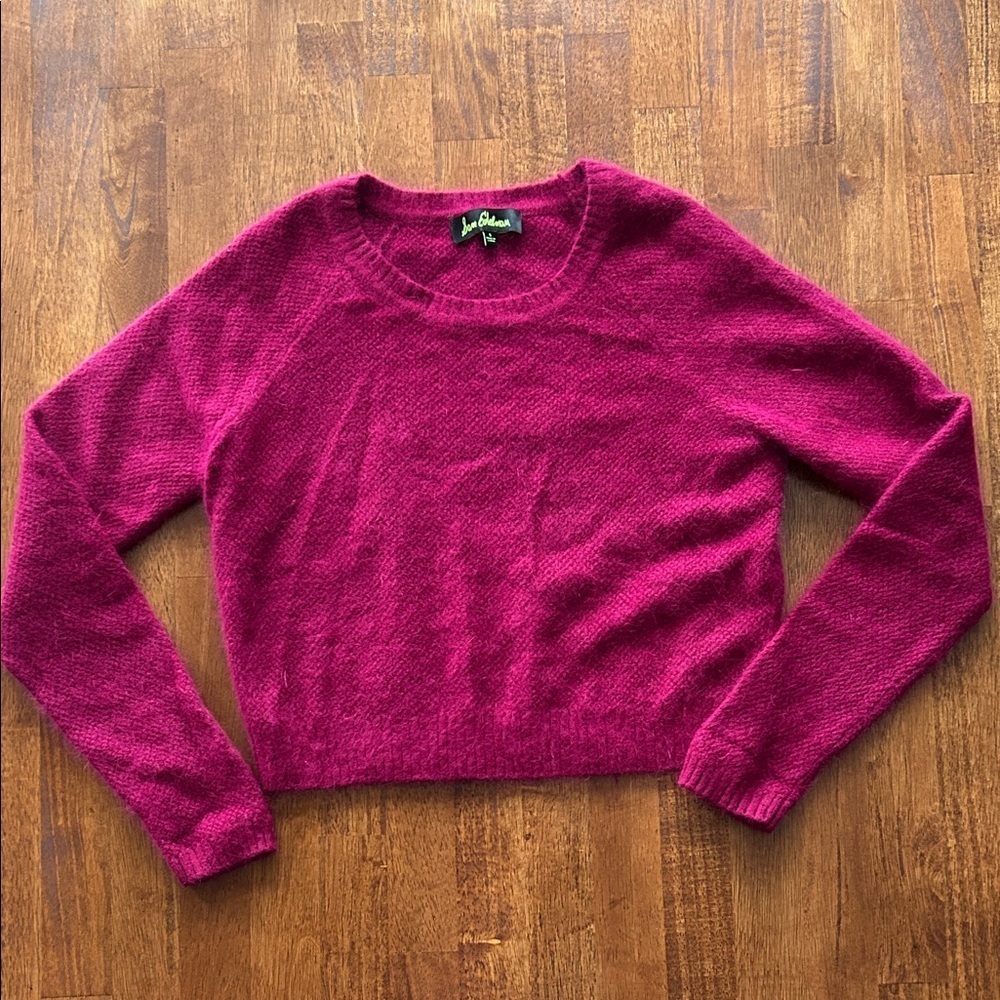 Sam Edelman women’s whimsy Boho ruby red wool blend cropped sweater size small‌